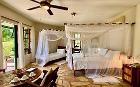 Tambuti Lodge